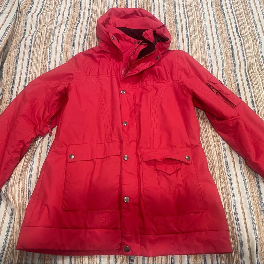 Women’s Foursquare Snowboard Jacket with powder skirt.